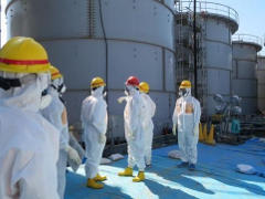 Wassertanks auf dem Gelnde des AKW Fukushima Daiichi - Foto: TEPCO - public domain