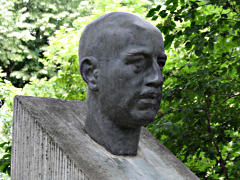 Wilhelm-Leuschner-Denkmal - Foto: DGB - Creative-Commons-Lizenz Namensnennung Nicht-Kommerziell 3.0
